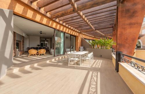 El Médano Ejidal Apartamento | Paraiso Residences Marina Cabo by Capitalia