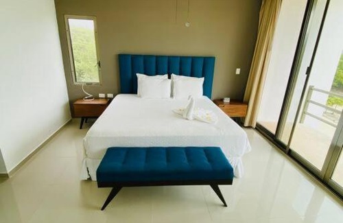 Villa Juarez Apartamento | Paraiso304; Luxury condo 3 min walk to the beach.