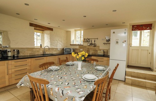 Newport Casa | PARC Y MARRIAGE, pet friendly in Newport, Pembrokeshire