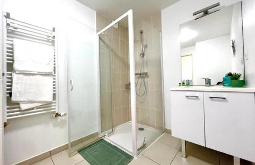 Lanester Apartamento | ParcAppart 2 - Terrasse - Parking - Netflix