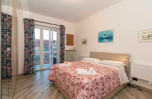 Turin Apartamento | Parco Paradiso & MM Marche Family Apartment