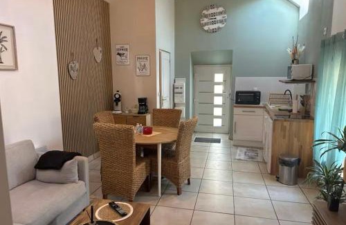 Deyvillers Apartamento | Parenthèse romantique avec spa privatif
