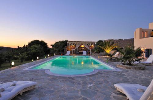 Paros Villa | Parian Holiday Villas