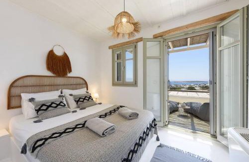 Santa Maria Casa | Parian Philoxenia Villa, Mikri Santa Maria beach