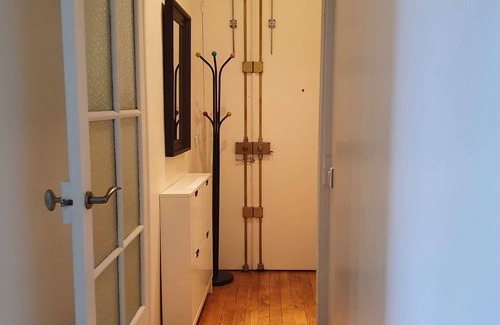 Villa Montmorency Apartamento | Paris 16th / Auteuil / Top Floor / Private Alley