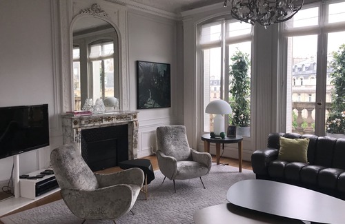 L'Europe Apartamento | Paris 8th, Lux Modern Apt, 5 BR, Grt Views, 350sq meters, en el Parque Monceau