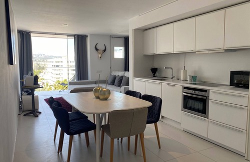 Talamanca Apartamento | PARIS APARTMENT MARINA DE BOTAFOCH