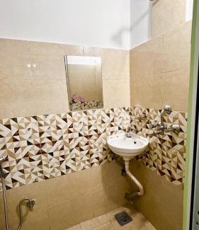 Bharatpur Casa | Paris Guest House Airport