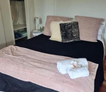 Browns Bay Casa | Paris studio
