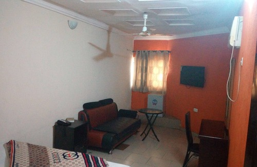 Ibadan Hotel | Paris Tower Hotel