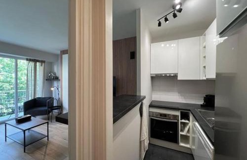 16th Arrondissement Apartamento | Parisian Charm Close Trocadero