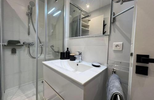16th Arrondissement Apartamento | Parisian Charm Close Trocadero