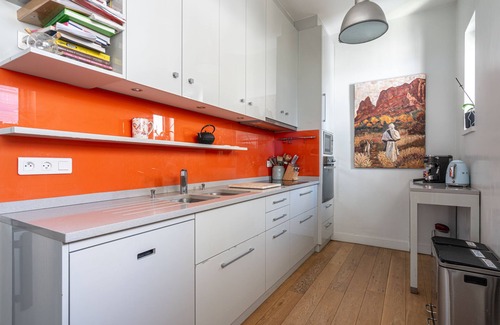 6th Arrondissement Apartamento | Parisian Elegance: 4BR, 4.5BATH Chic Apartment