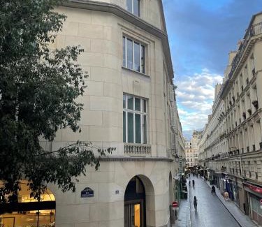 Quartier du Mail Apartamento | Parisian Mona Lisa Studio - Heart of Paris