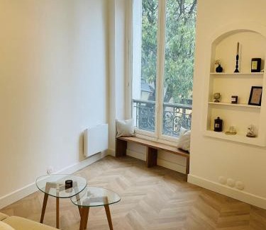 Quartier du Mail Apartamento | Parisian Mona Lisa Studio - Heart of Paris