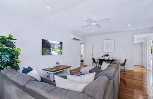 Auchenflower Casa | Park Avenue Terrace House 3BR - Outdoor, BBQ
