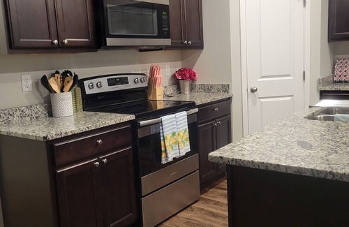 Park City Casa | Park City Sunflower with King beds and In-Unit Laundry.