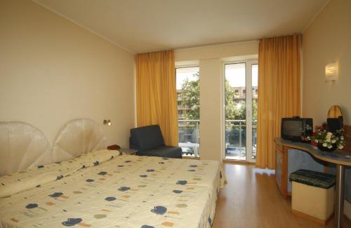 Golden Sands Hotel | Park Hotel Perla