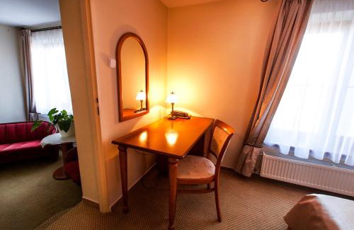 Beladice Hotel | Park Hotel Tartuf