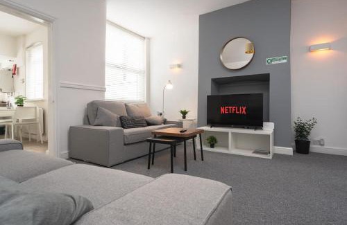 Crewe Casa | Park House - By Sigma Stays