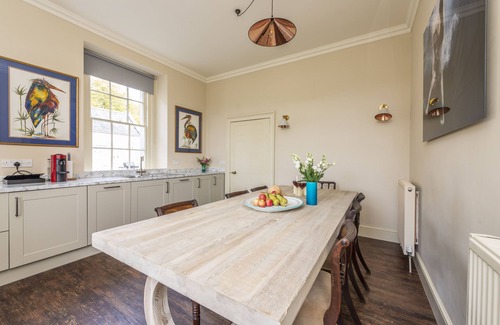 Holworth Apartamento | Park House is a combination of our two handsome houses accommodating 19 guests