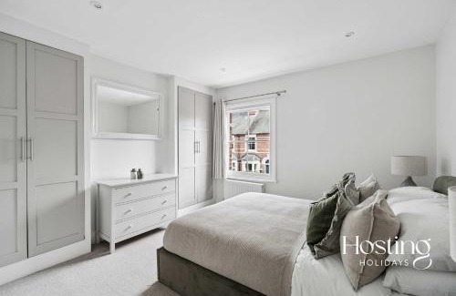 Henley Casa | Park House Two Bed Henley Townhouse with Garden