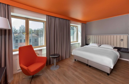 Kesklinn Hotel | Park Inn by Radisson Meriton Conference & Spa Hotel Tallinn