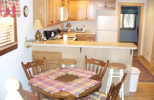 Empire Casa | Park Place Guest House (600 pies de la playa del lago Michigan)