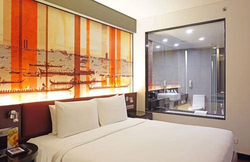 Bangkok Central Business District Hotel | PARK PLAZA BANGKOK SOI 18