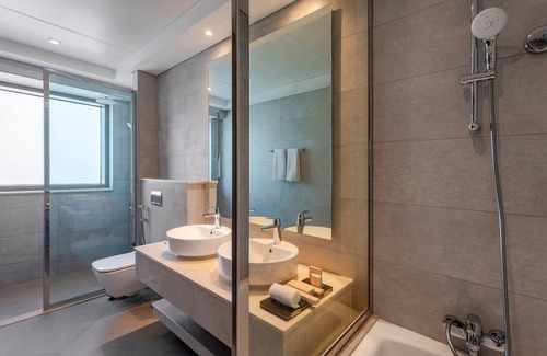Dubai Complejo | Park Regis by Prince Dubai Islands