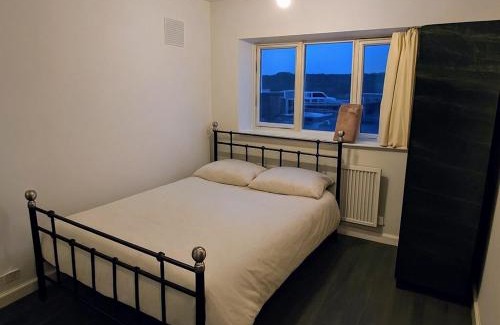 Bilston Casa | Park Road Retreat