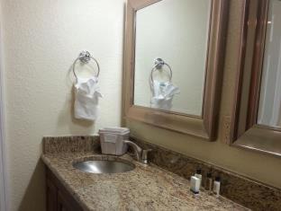Historic Downtown Kissimmee Hotel | Park Royal Orlando