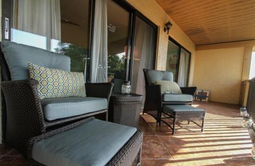 Park Shore Casa | Park Shore Resort, 3rd Floor, Bldg. E
