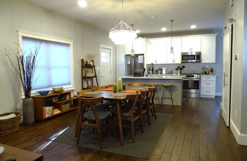 Jamaica Plain Casa | Park-Side Home in Jamaica Plain