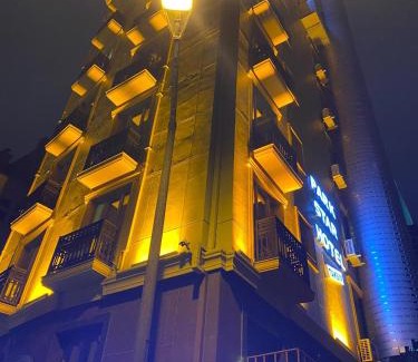 Gumussuyu Mahallesi Hotel | Park Star Hotel Taksim