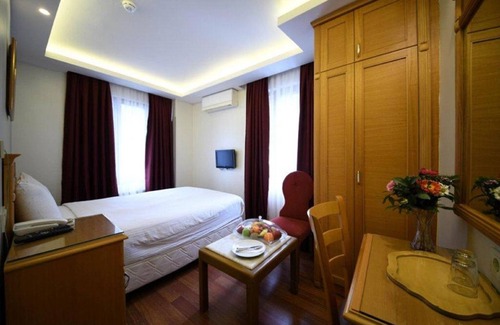 Gumussuyu Mahallesi Hotel | Park Star Hotel Taksim