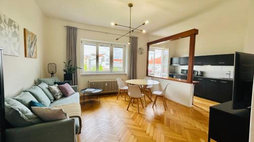Andel Apartamento | Park View Apartment Anděl