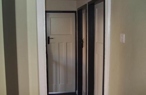 Bloxwich Casa | Parkdale-2 Bedroom House in Sheldon Birmingham