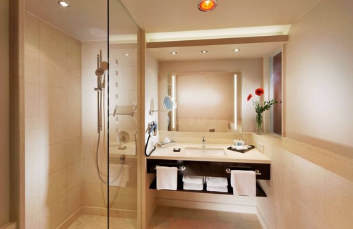 Leinfelden-Echterdingen Hotel | Parkhotel Stuttgart Messe - Airport