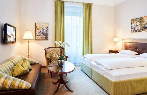 Sankt Leonhard Hotel | Parkhotel Graz - Traditional Luxury