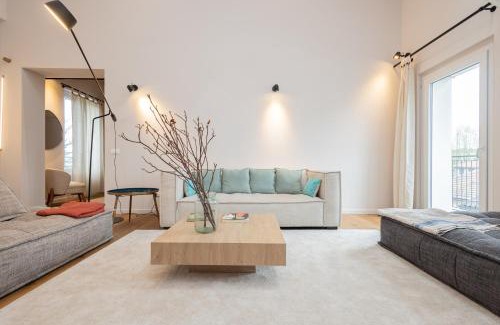 Pavia Apartamento | Parking & Free Wifi - La Dimora degli Artisti