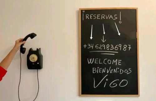 Santiago de Vigo Apartamento | Parking gratis vigilado 24H Tranquilo Apartamento Centro de Vigo Vialia