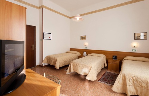 Livorno Hotel | Parking Hotel Giardino