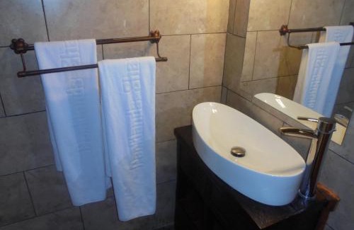 Westlands Hotel | Parklands Shade Hotel