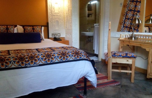 Westlands Hotel | Parklands Shade Hotel