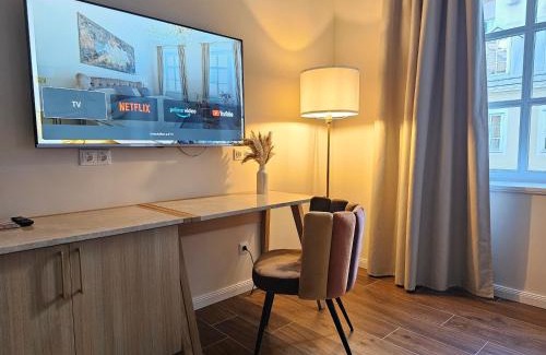 Landstrasse Hotel | Parklane Boutique Hotel - Newly Renovated