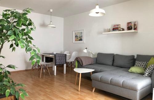 Wiesbaden Apartamento | Parkplatz und Balkon - Burberg`s Heimathafen in Wiesbaden