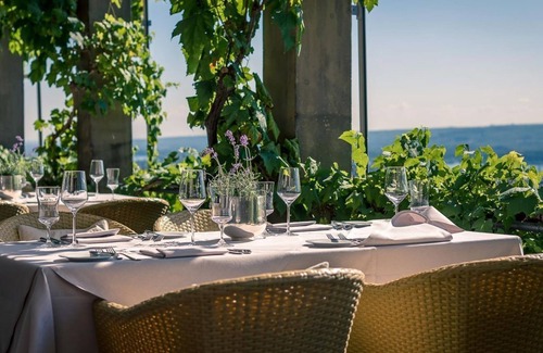 Johannisberg Casa | Parkresidenz Deluxe mit Balkon Inkl. Frühstück - Relais & Châteaux Hotel Burg Schwarzenstein