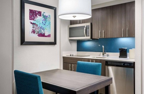 Alviso Casa | Parks, business, and family days near San Francisco