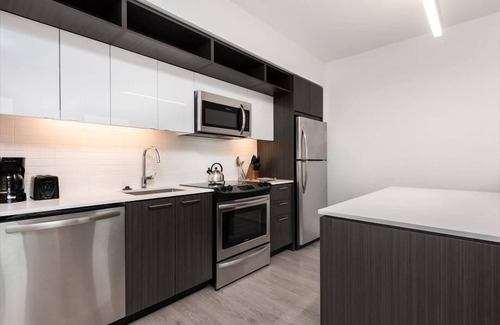 Reston Apartamento | Apartamento Deluxe 1 | Centro de la ciudad de Reston | por GLS